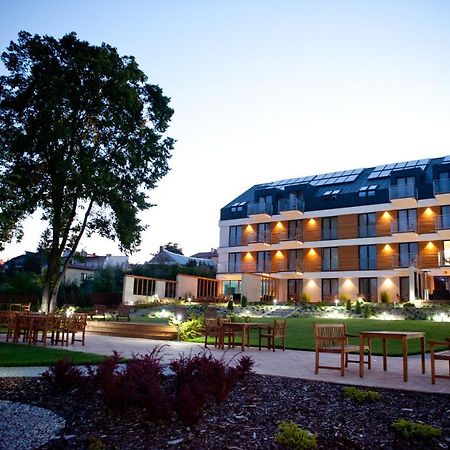 Hotel Uniejow Dış mekan fotoğraf