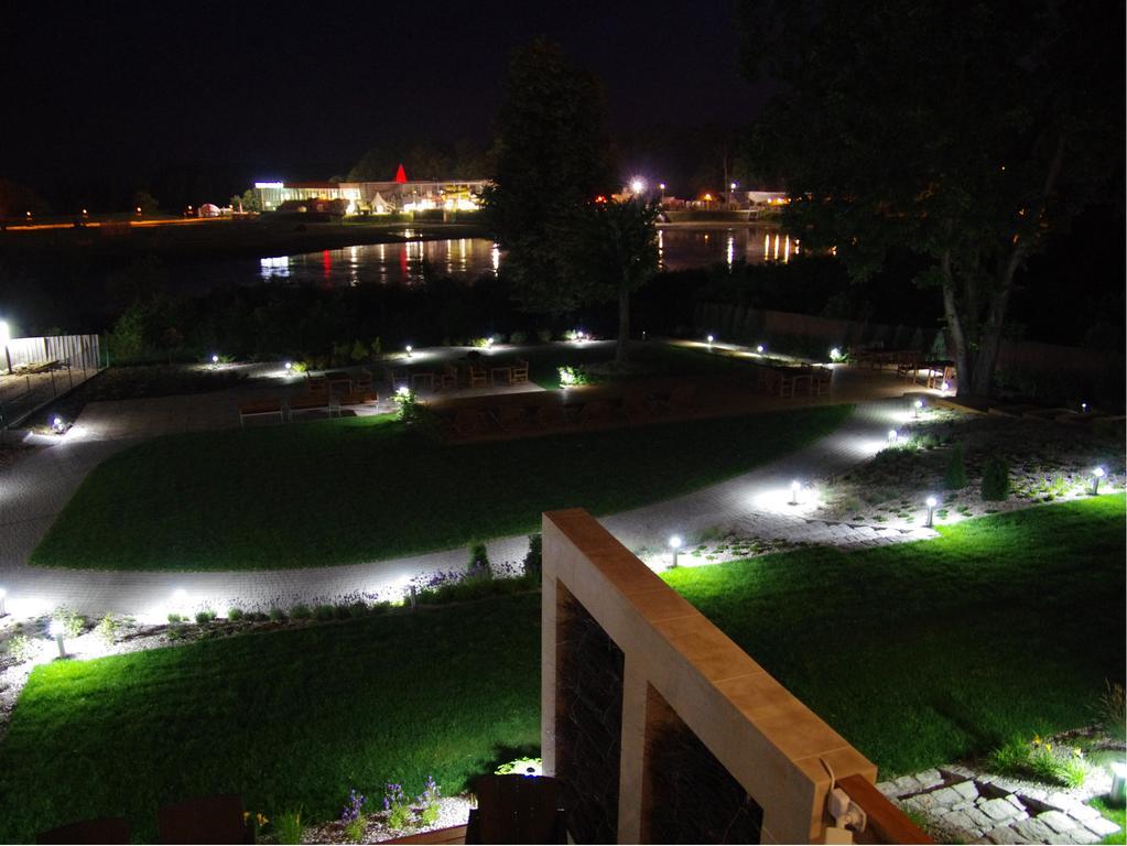 Hotel Uniejow Dış mekan fotoğraf
