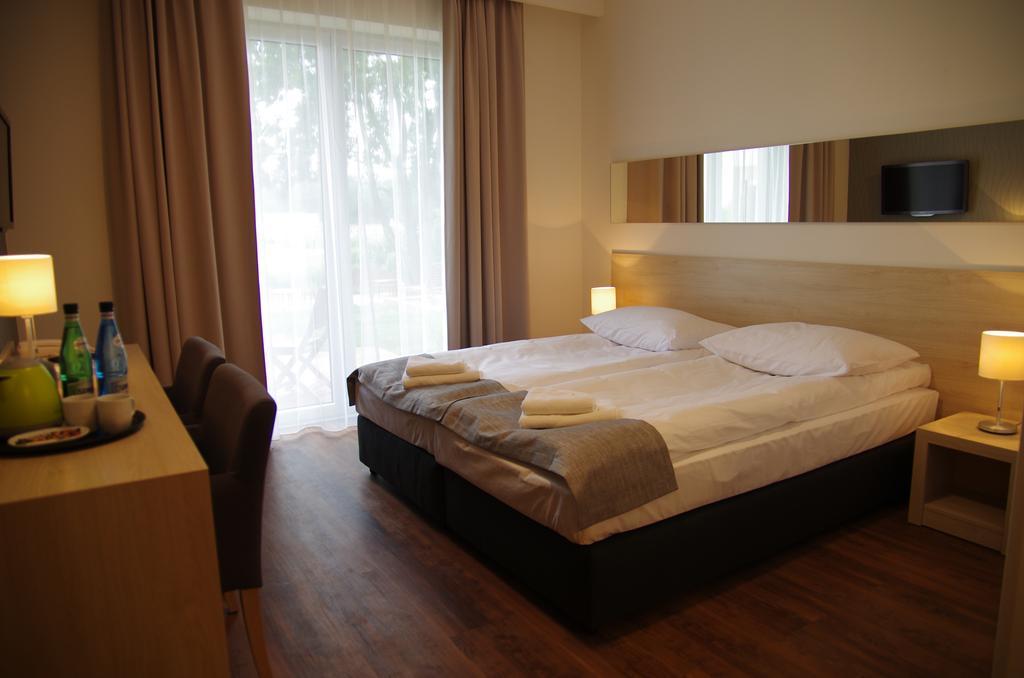 Hotel Uniejow Dış mekan fotoğraf