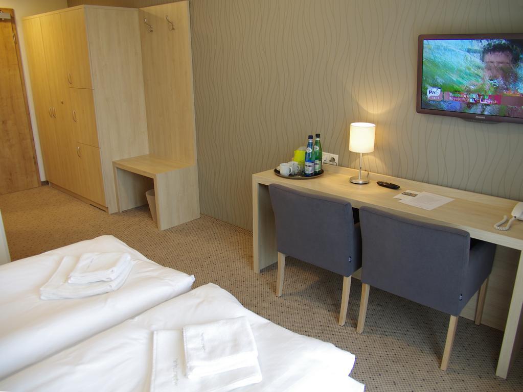 Hotel Uniejow Dış mekan fotoğraf