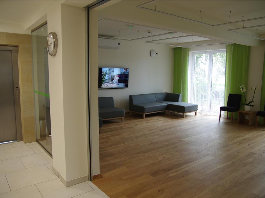 Hotel Uniejow Dış mekan fotoğraf
