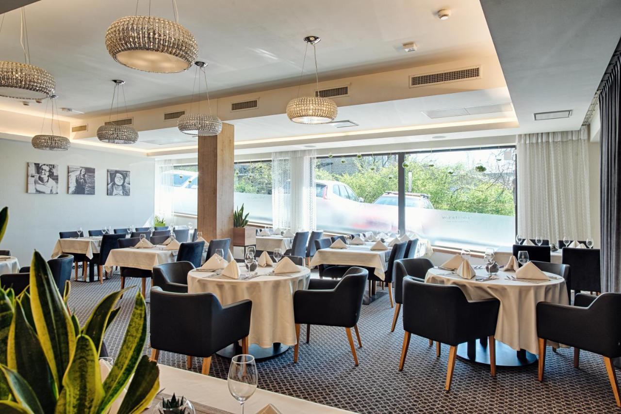 Hotel Uniejow Dış mekan fotoğraf